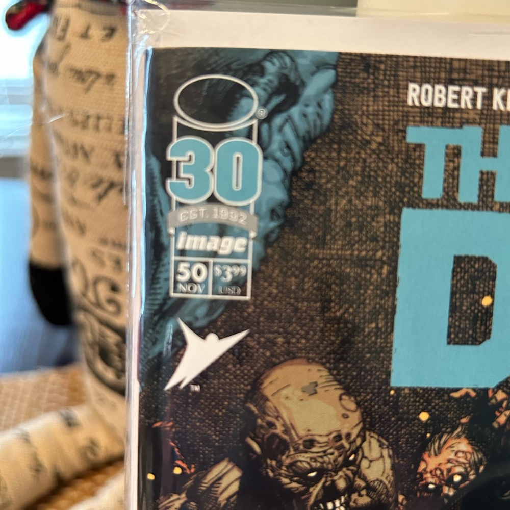 Comic book - Picture 2 of 5